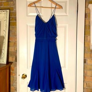 Crepe midi dress with ribbon details Size 6